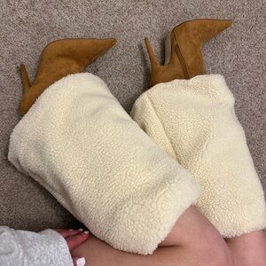 Gorgeous New Jeffrey Campbell Pointy Toe Over the Knee Shearling Fur Boots 8